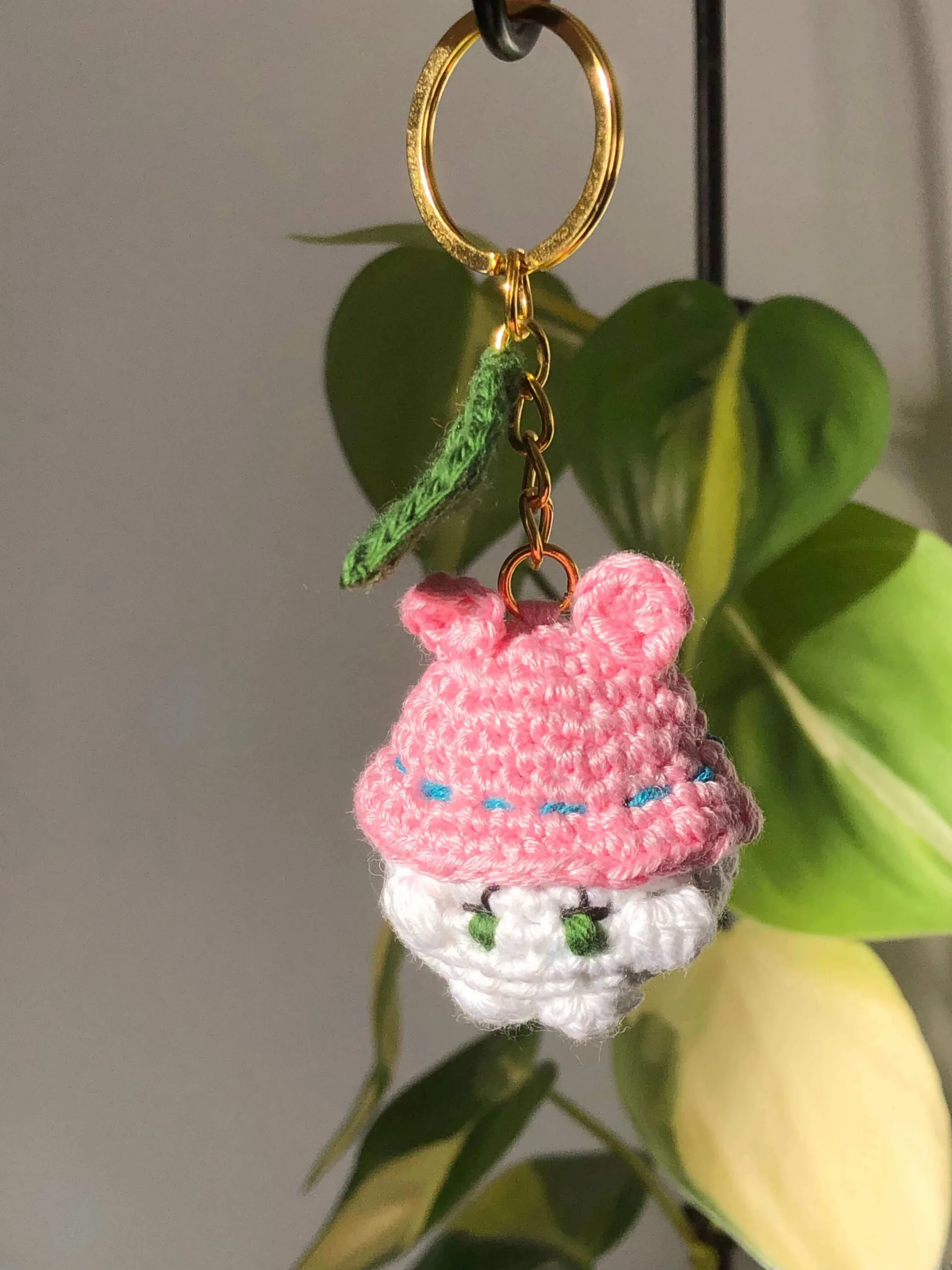 amigurumi-porte-cle-champignon-kawai-girly-rose
