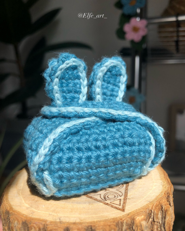 ☀️🩵💙AirPods pouch 🐰

— 100% coton —

#crochet #accessoirecrochet #airpodspouch #handemade #madeinfrance✂️🇫🇷 #madeinbreizh